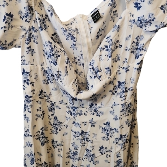SHEIN Womens Floral Dress‎ - Picture 2 of 2